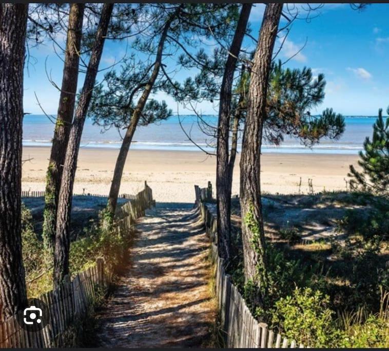 Charmante Maison Au Calme Royan Zewnętrze zdjęcie